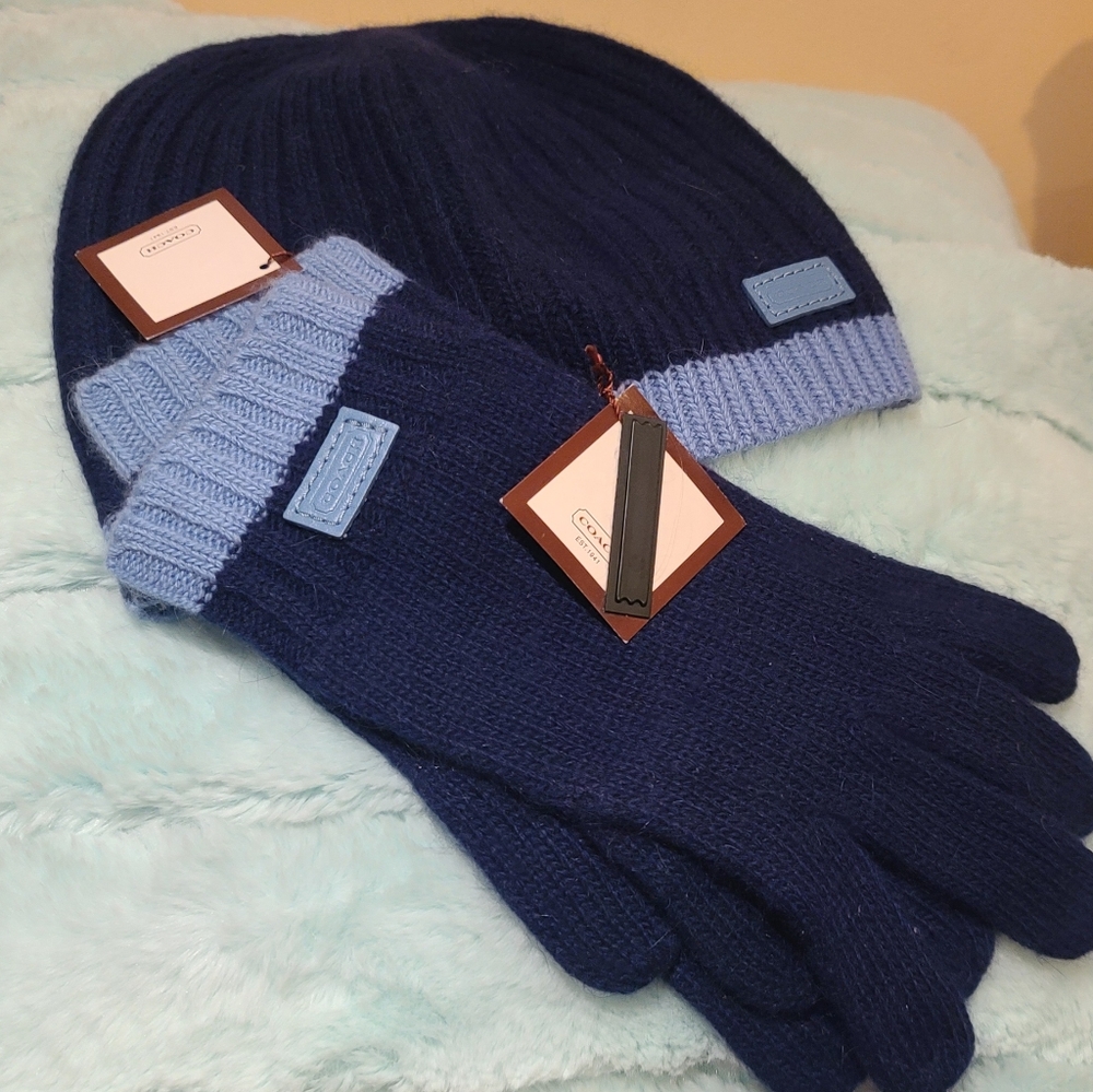 Hat gloves coach